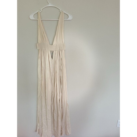 Indah Anjali Cream V Neck Plunge Maxi Dress Size M Women's Revolve Cream Boho - Picture 3 of 10